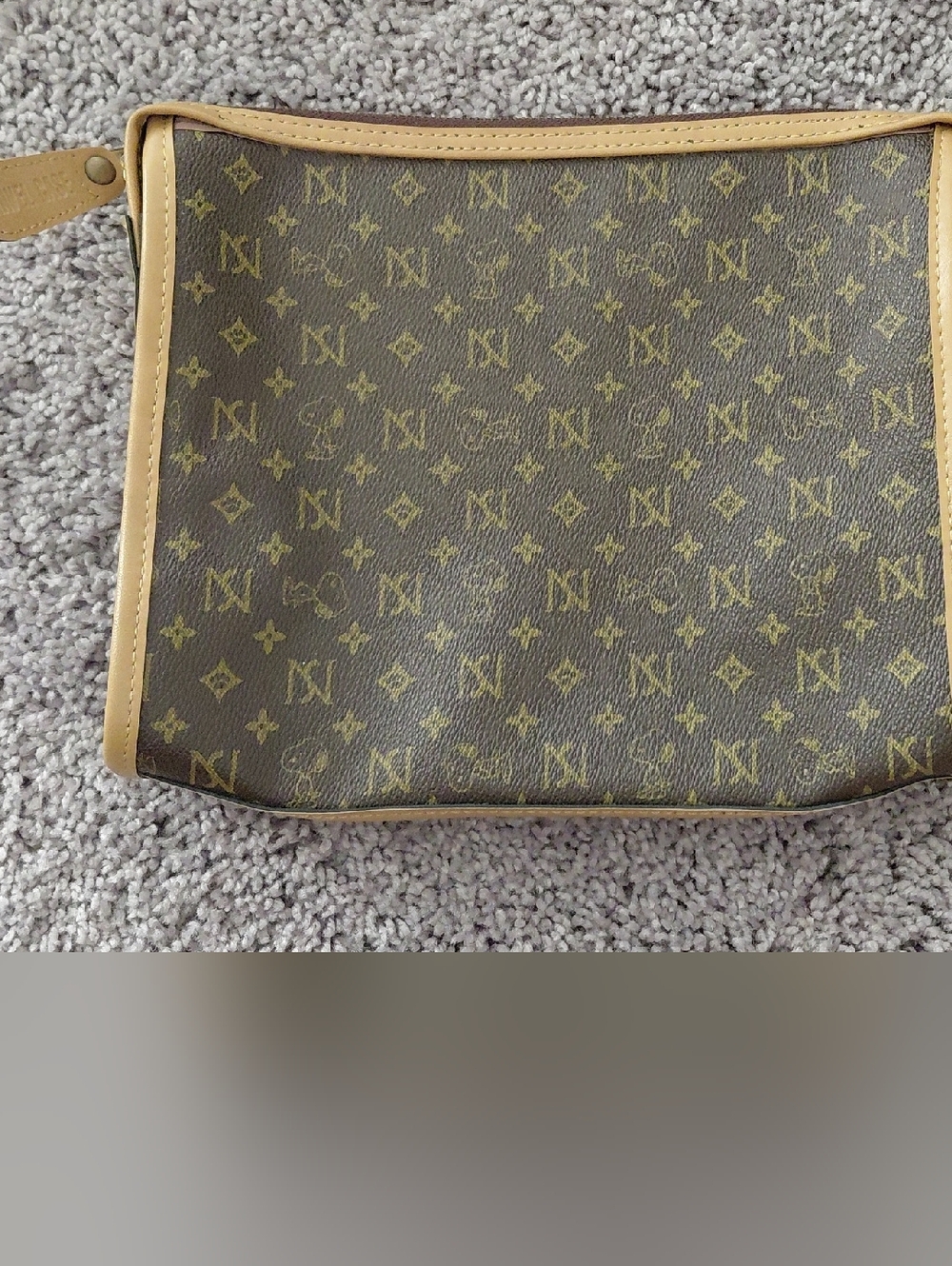 Brown Monogram Snoopy Pouch - Brown